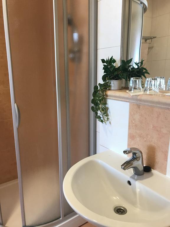 Jičín Hotel Bohemia מראה חיצוני תמונה